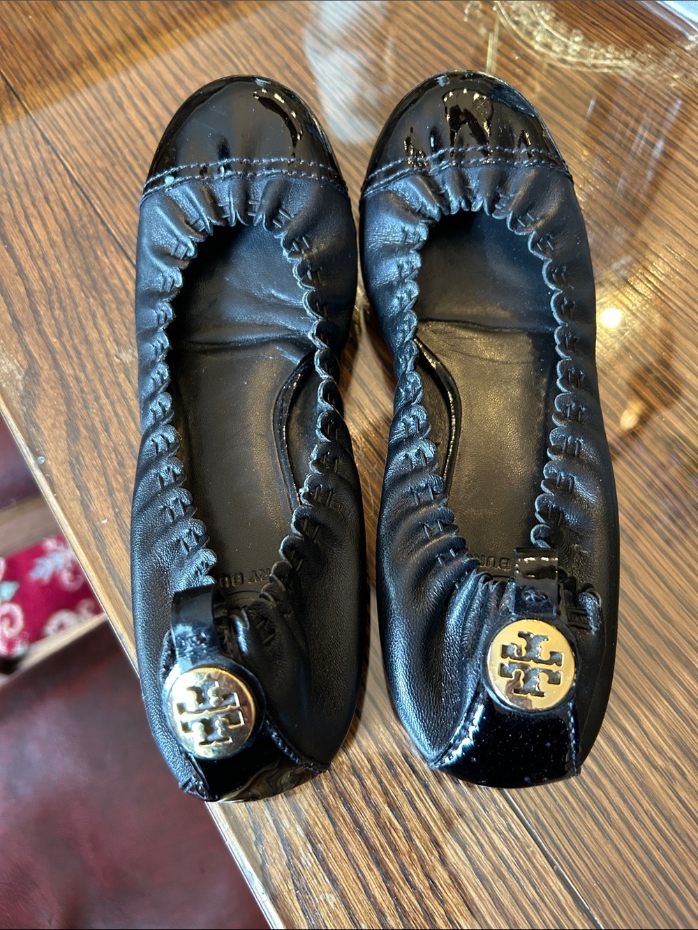 Tory Burch Black Leather Elastic Ballet Flats with Gold Logo